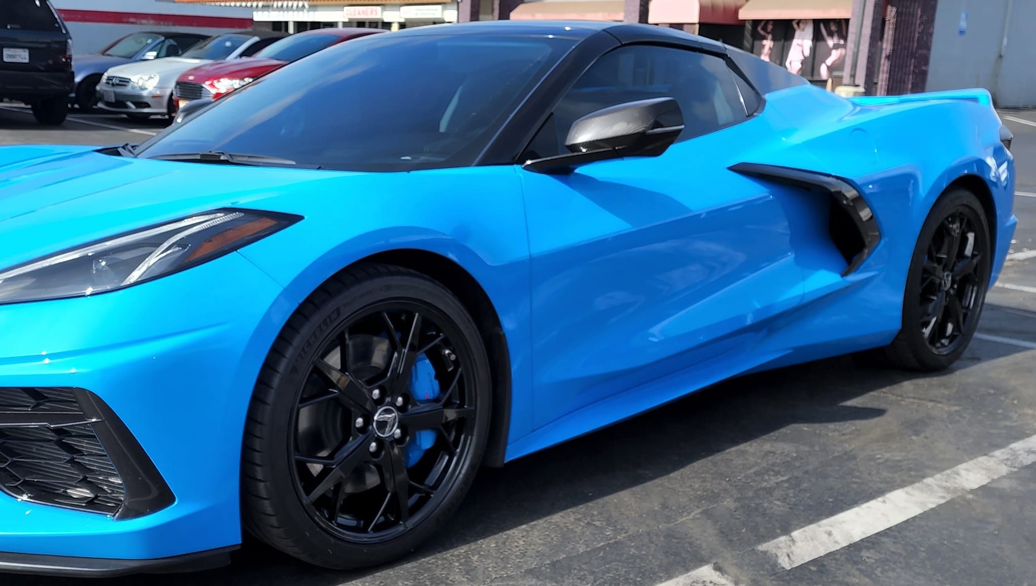 Blue Corvette with custom blue brake calipers